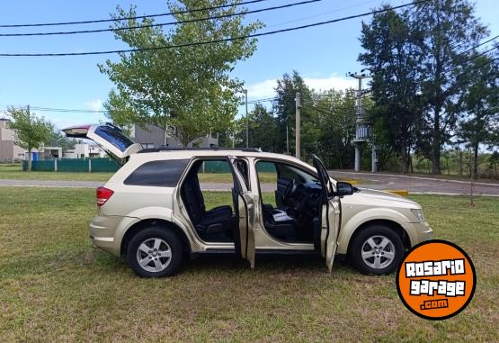 Camionetas - Dodge Journey 2.4 SXT 7A 2011 Nafta 203000Km - En Venta