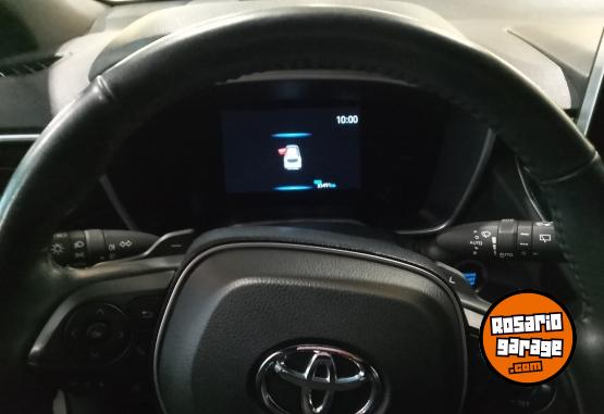 Autos - Toyota COROLLA CROSS SEG CVT 2024 Nafta 34829Km - En Venta