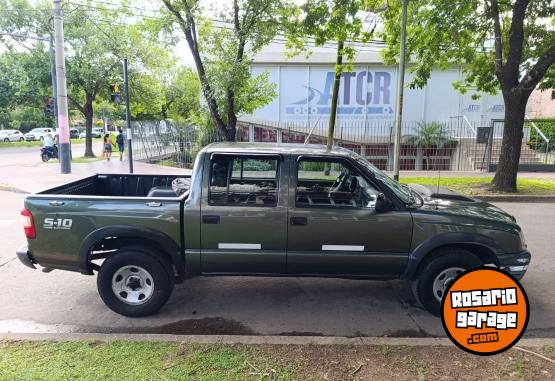 Camionetas - Chevrolet S10 2.8 Cabina Doble 4x2 2011 Diesel 215000Km - En Venta