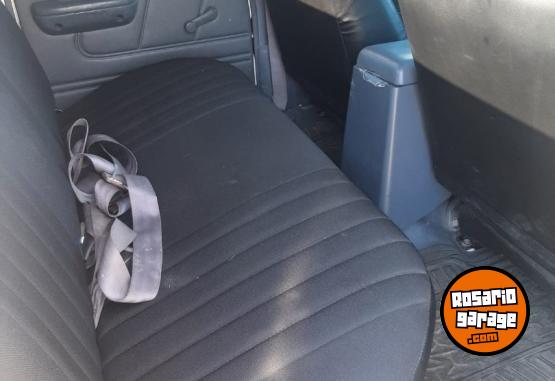 Camionetas - Toyota Hilux 1999 Diesel 111111Km - En Venta