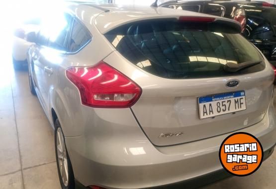 Autos - Ford Focus 2016 Nafta 121000Km - En Venta