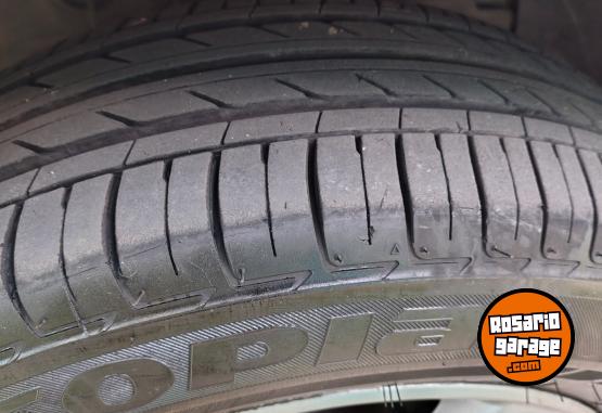 Autos - Volkswagen BORA 2.0 2010 Nafta 90000Km - En Venta