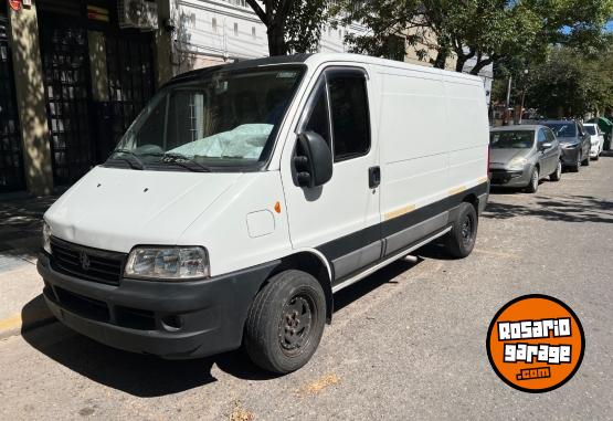 Utilitarios - Fiat Ducato 2012 Diesel 330000Km - En Venta