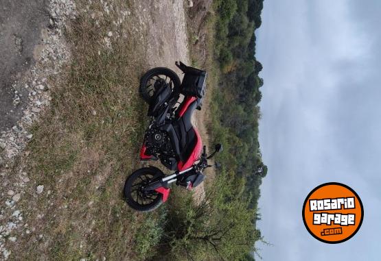 Motos - Bajaj Dominar 250 2021 Nafta 11000Km - En Venta