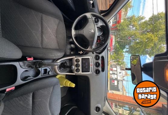 Autos - Peugeot 308 2013 Nafta 160000Km - En Venta