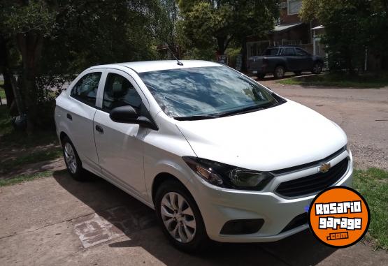 Autos - Chevrolet PRISMA LT 2017 Nafta 75713Km - En Venta