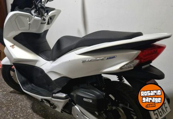 Motos - Honda PCX 150 2018 Nafta 5648Km - En Venta
