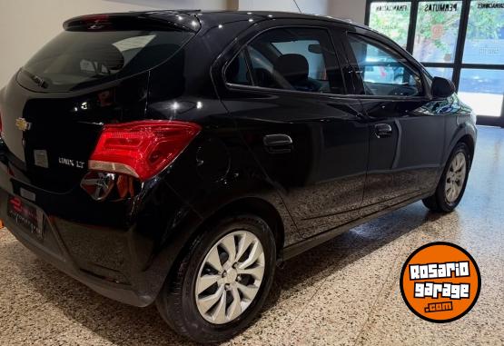 Autos - Chevrolet Onix LT 2017 Nafta 99000Km - En Venta
