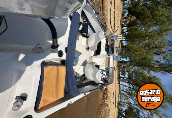 Embarcaciones - Robinson Mantra excelente estado motor nuevo! - En Venta