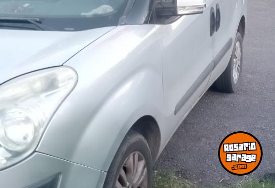 Utilitarios - Fiat doblo 1.4 2013 GNC 250000Km - En Venta