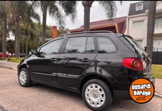 Autos - Volkswagen SURAN 2009 Nafta 149000Km - En Venta