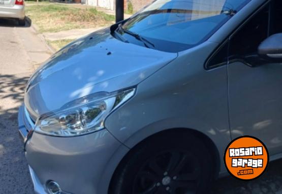 Autos - Peugeot Feline pack cuir 2014 Nafta 70000Km - En Venta