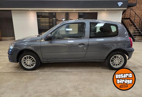 Autos - Renault CLIO DYNAMIQUE 1.2L MT 3P 2015 Nafta 117000Km - En Venta