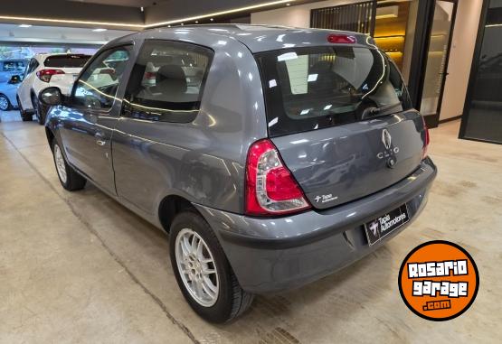 Autos - Renault CLIO DYNAMIQUE 1.2L MT 3P 2015 Nafta 117000Km - En Venta