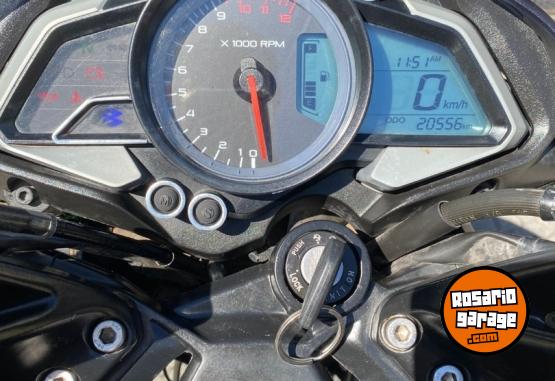 Motos - Bajaj ROUSER NS 200 2021 Nafta 20000Km - En Venta