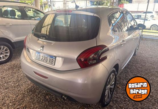 Autos - Peugeot 208 FELINE 1.6 2018 Nafta 92335Km - En Venta