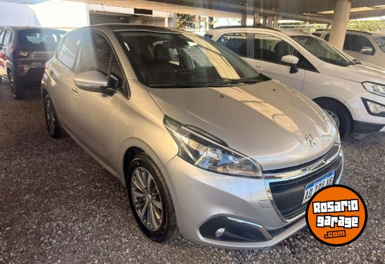 Autos - Peugeot 208 FELINE 1.6 2018 Nafta 92335Km - En Venta