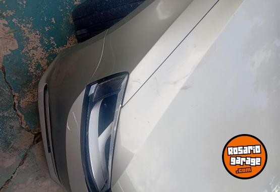 Autos - Volkswagen Vento 2016 Nafta 70000Km - En Venta