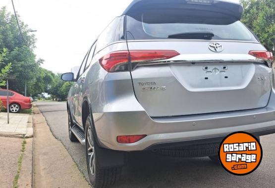 Camionetas - Toyota SW4 SRX  AUT. 7 ASIENTOS 2019 Diesel 120000Km - En Venta