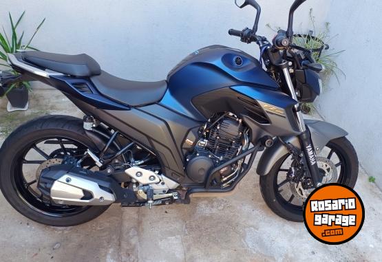 Motos - Yamaha FZ25 2024 Nafta 13000Km - En Venta
