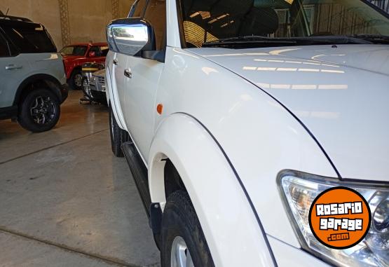 Camionetas - Mitsubishi L200 2013 Diesel 200000Km - En Venta