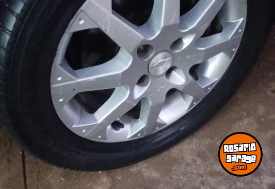 Autos - Chevrolet Astra gls 2010 Nafta 216000Km - En Venta