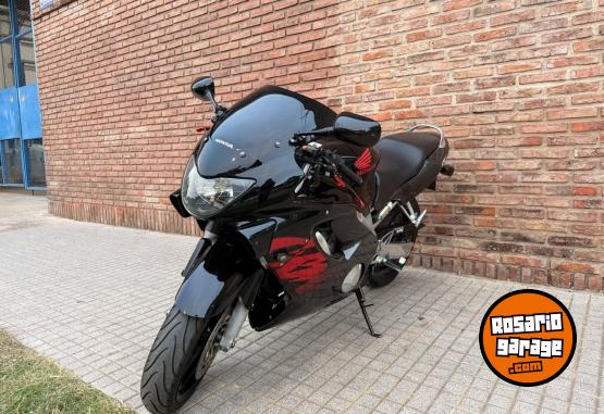 Motos - Honda CBR 600cc 1999 Nafta 999999Km - En Venta