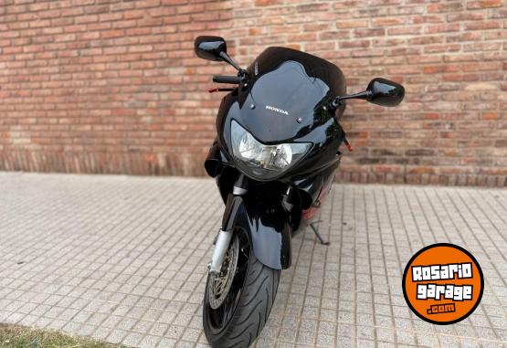Motos - Honda CBR 600cc 1999 Nafta 999999Km - En Venta