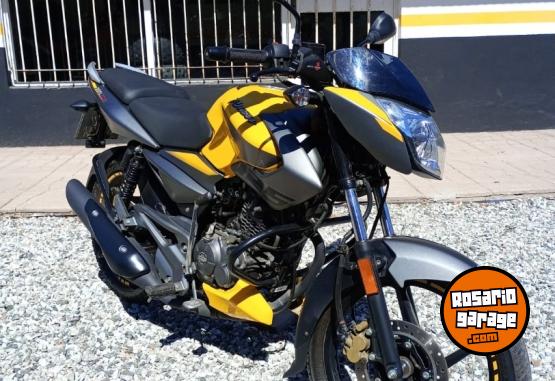 Motos - Bajaj Rouser NS 125 2023 Nafta 8000Km - En Venta