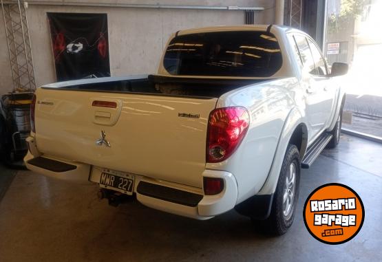 Camionetas - Mitsubishi L200 2013 Diesel 200000Km - En Venta