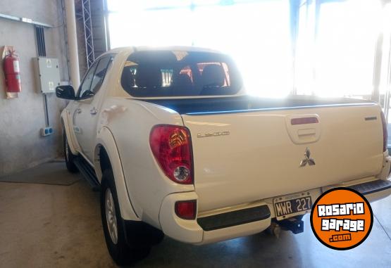 Camionetas - Mitsubishi L200 2013 Diesel 200000Km - En Venta