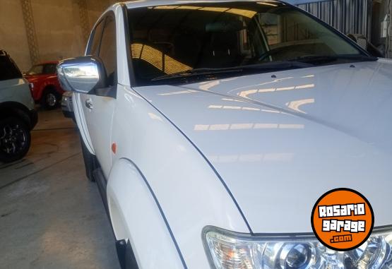 Camionetas - Mitsubishi L200 2013 Diesel 200000Km - En Venta