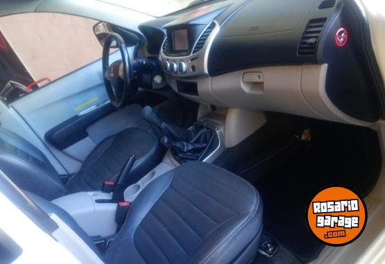 Camionetas - Mitsubishi L200 2013 Diesel 200000Km - En Venta