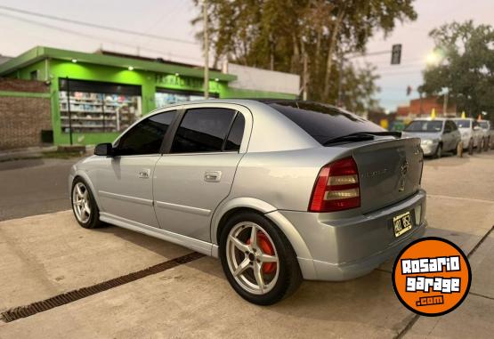 Autos - Chevrolet Astra GL 2.0 2008 Nafta 999999Km - En Venta