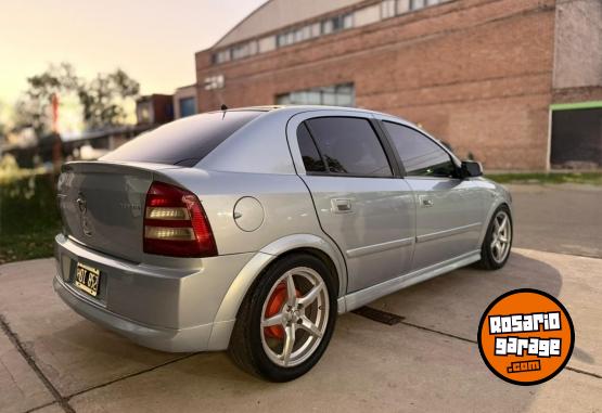 Autos - Chevrolet Astra GL 2.0 2008 Nafta 999999Km - En Venta
