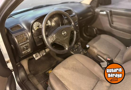 Autos - Chevrolet Astra GL 2.0 2008 Nafta 999999Km - En Venta