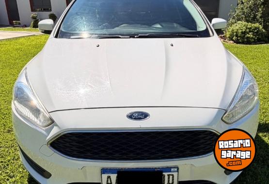 Autos - Ford Focus 2016 Nafta 120000Km - En Venta
