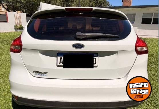 Autos - Ford Focus 2016 Nafta 120000Km - En Venta