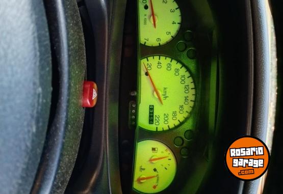 Autos - Ford Escort coupe 1999 Nafta 145000Km - En Venta