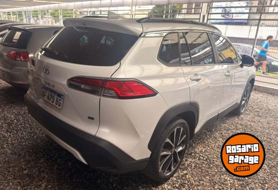 Autos - Toyota Corolla Cross SEG 2.0 CVT 2022 Nafta 81016Km - En Venta