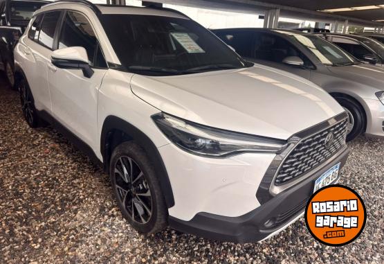 Autos - Toyota Corolla Cross SEG 2.0 CVT 2022 Nafta 81016Km - En Venta