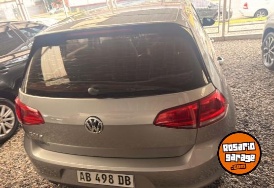 Autos - Volkswagen GOLF VII 1.6 2017 Nafta 124000Km - En Venta