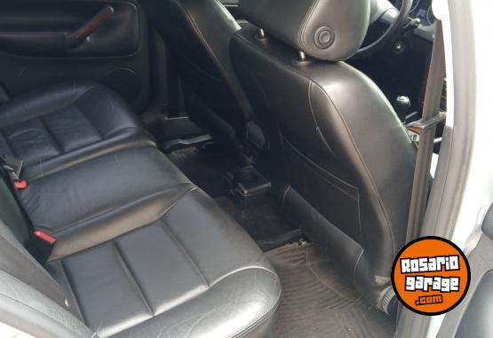 Autos - Volkswagen Bora 2013 Nafta 85000Km - En Venta