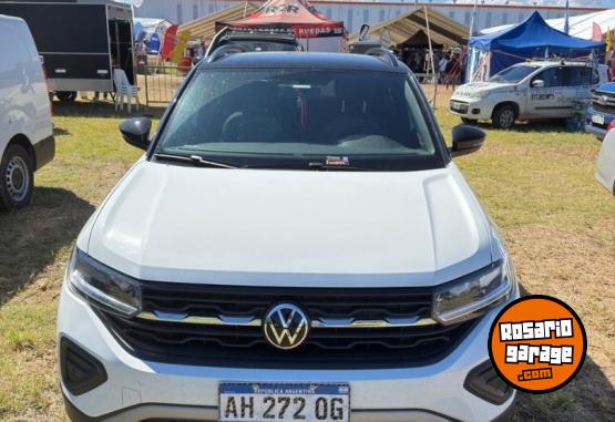 Autos - Volkswagen T Cross 2025 Nafta 14000Km - En Venta