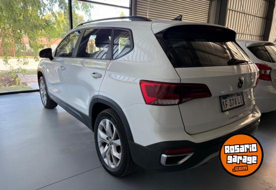 Autos - Volkswagen Taos comfortline 250 tsi 2022 Nafta 95000Km - En Venta
