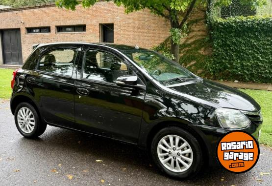 Autos - Toyota etios xls 1.5 m/t 2016 Nafta 145000Km - En Venta