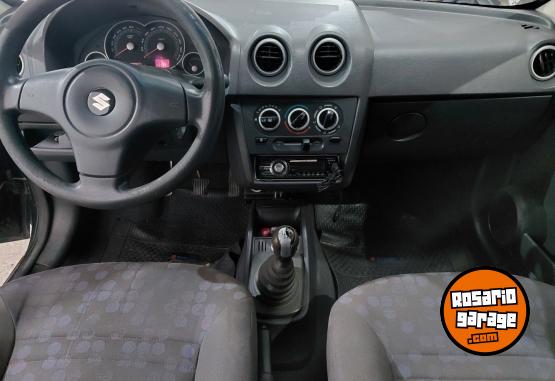 Autos - Suzuki Fun 2010 Nafta 235000Km - En Venta