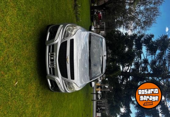 Camionetas - Chevrolet Montana LS 2012 GNC 157400Km - En Venta