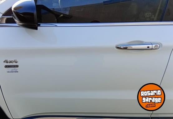 Camionetas - Fiat Toro volcano at 4x4 2017 Diesel 200000Km - En Venta