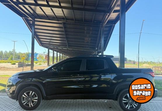 Camionetas - Fiat toro 2025 Nafta 6500Km - En Venta